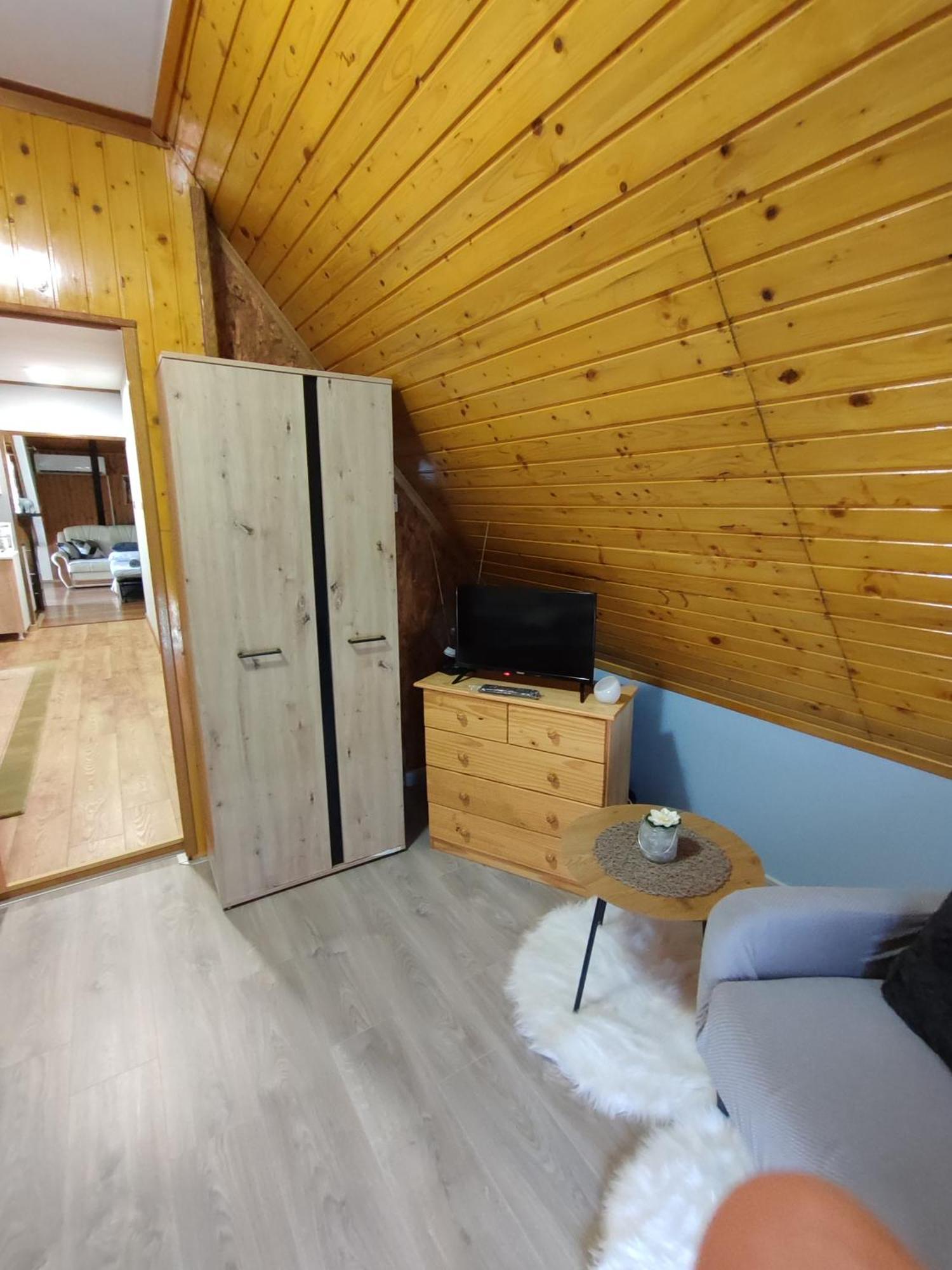 Apartman "Sarap" Metkovic Luaran gambar